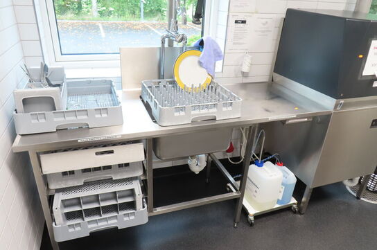 Hætteopvasker KEN inkl. arbejdsstationer på begge sider