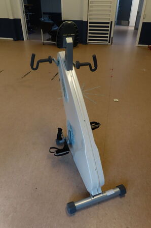 Sidde-motionscykel LEMCO COMBI BIKE til bl.a. kørestolsbrugere