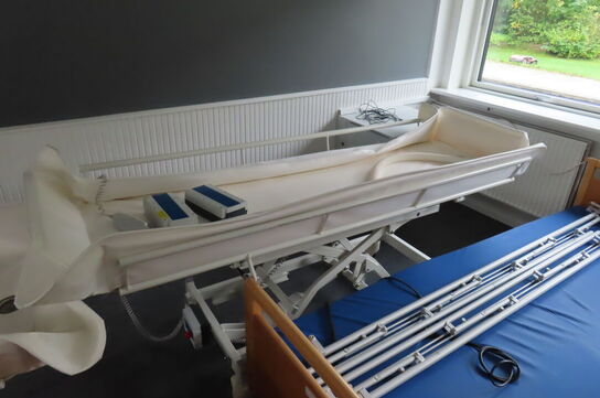 Badeleje m. hævefunktion