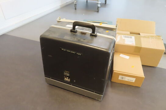 Div. ældre fremvisningsudstyr m.v.