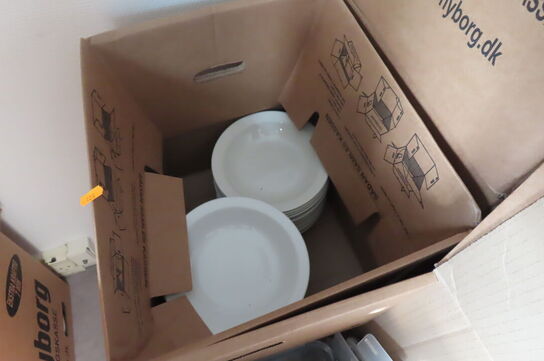 Køkkenudstyr, mikroovne m.v. (se billeder)