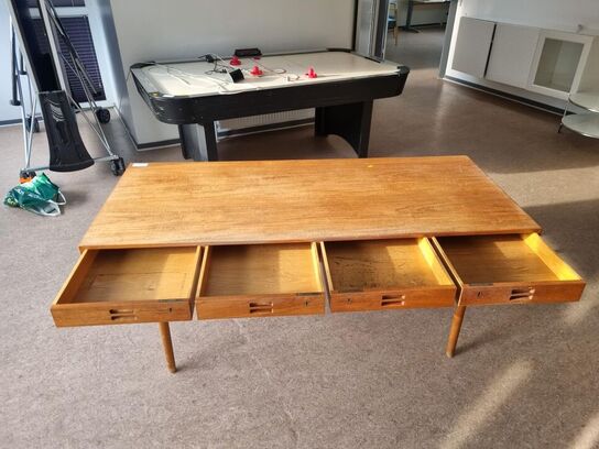 Skrivebord NANNA DITZEL