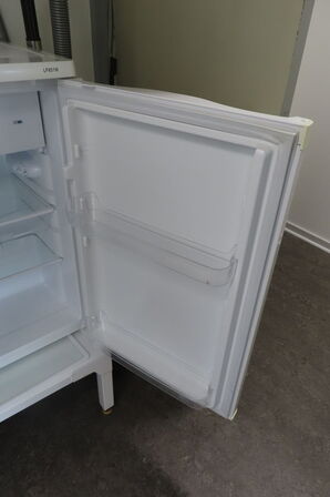 Køleskab SENZ LF851W