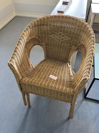 Div. møbler (se billeder)