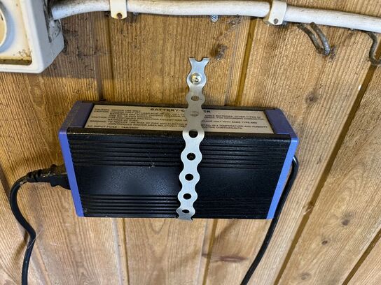 Elcooter INVACARE Comet inkl. lader