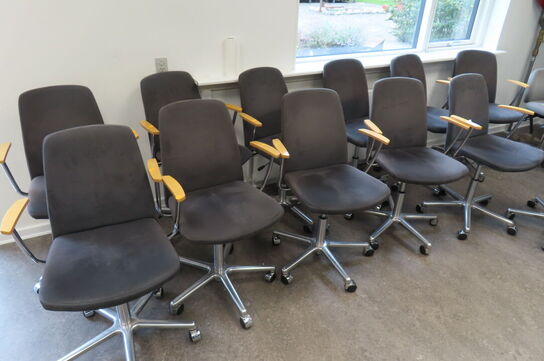 12 stk. konferencestole på hjul CUBE DESIGN