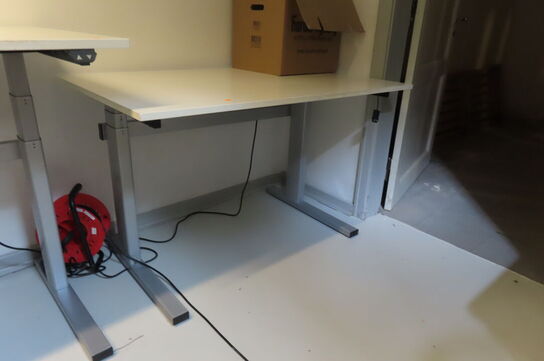 2 stk. el/hævesænkeborde