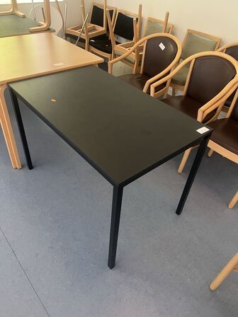 Spisebord 67x110x74 cm