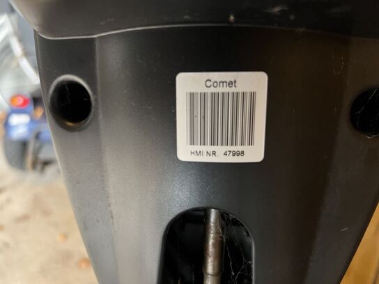 Elcooter INVACARE Comet inkl. lader