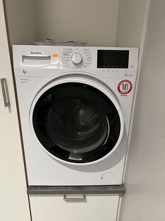 Vaske/tumblermaskine BLOMBERG BWD384W2