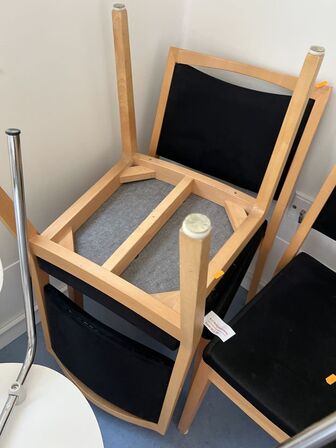 6 stk. spisebordsstole (2 farver)