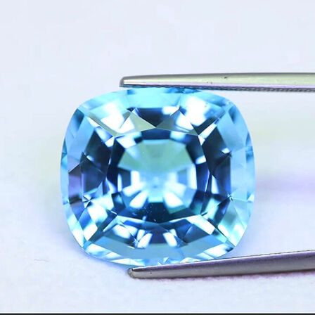 Topas 30,95 ct