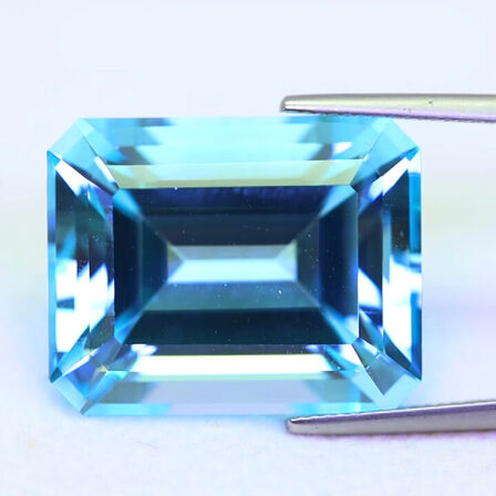 Topas 58,89 ct