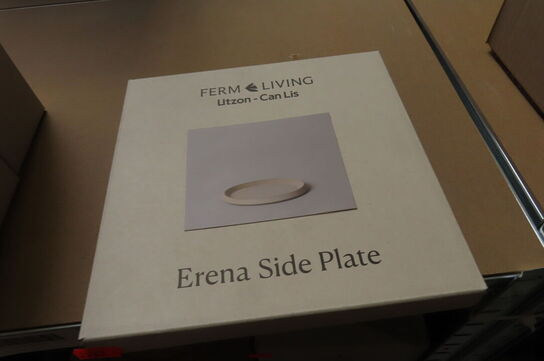 ERENA SIDE PLATE og PEBBLE BOX FERM LIVING