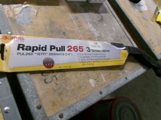 Håndsav, samlebokse, hobbyknive m.m.