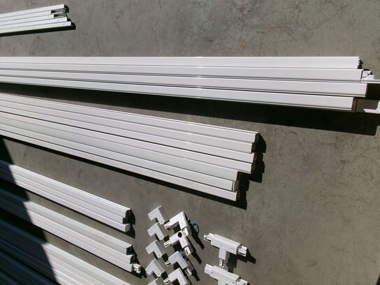 Skinner til stort lampesystem