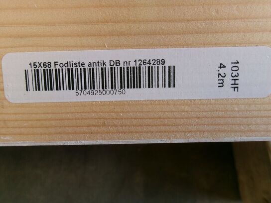 6,65 m fodliste, antik look, hvid