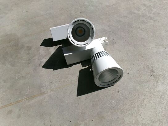 18 stk. lamper til lampesystem