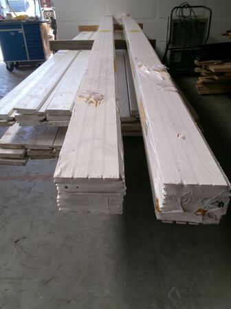 6,34 m2 rustikbrædder, hvidmalede 15 x 120 mm 