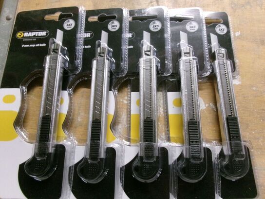 Håndsav, samlebokse, hobbyknive m.m.