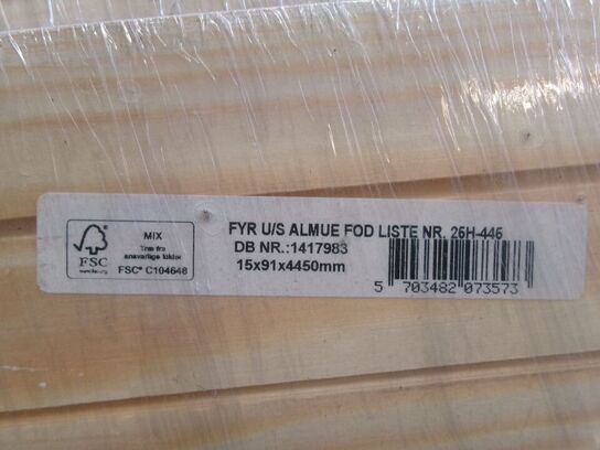 44,5  m fodlister, almue, hvidmalet