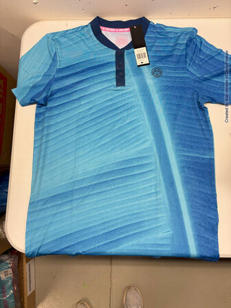 4.500 enheder sportstøj (se beskrivelse)