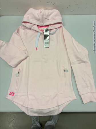 4.500 enheder sportstøj (se beskrivelse)