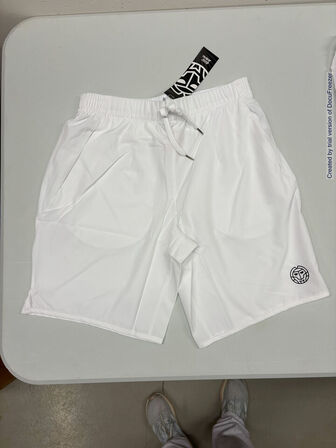 4.500 enheder sportstøj (se beskrivelse)