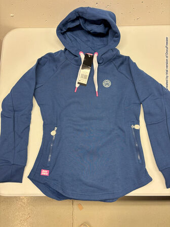 4.500 enheder sportstøj (se beskrivelse)