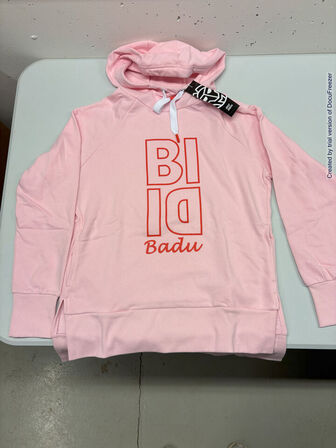 4.500 enheder sportstøj (se beskrivelse)