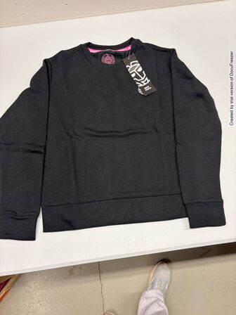 4.500 enheder sportstøj (se beskrivelse)