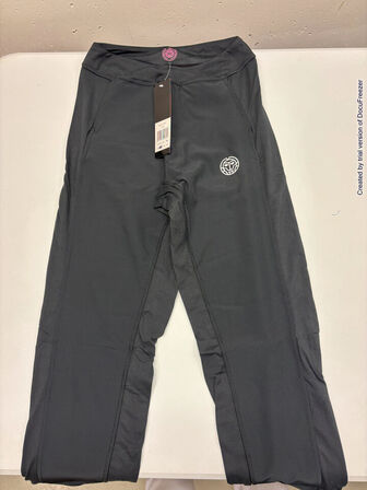 4.500 enheder sportstøj (se beskrivelse)