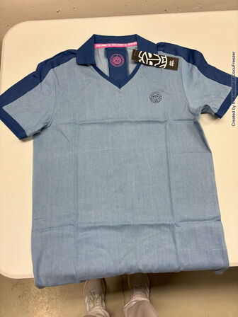 4.500 enheder sportstøj (se beskrivelse)