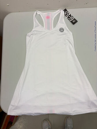 4.500 enheder sportstøj (se beskrivelse)