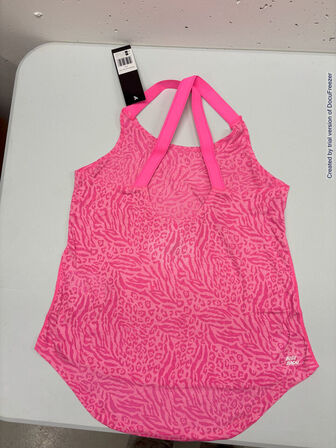 4.500 enheder sportstøj (se beskrivelse)