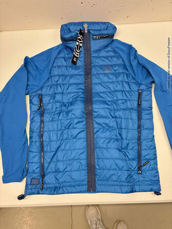 4.500 enheder sportstøj (se beskrivelse)