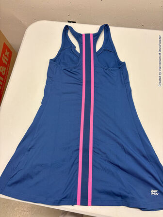 4.500 enheder sportstøj (se beskrivelse)