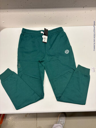 4.500 enheder sportstøj (se beskrivelse)