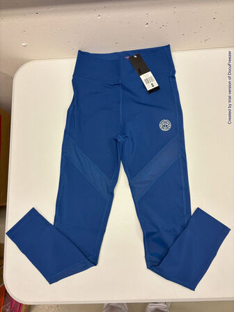 4.500 enheder sportstøj (se beskrivelse)