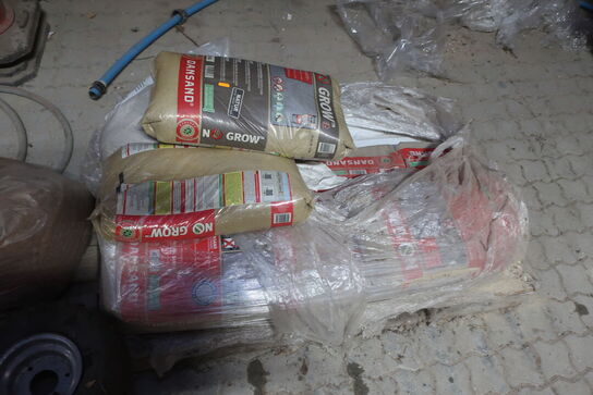 Vejsalt, dansand m.m.