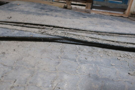 Køreplader og stolper