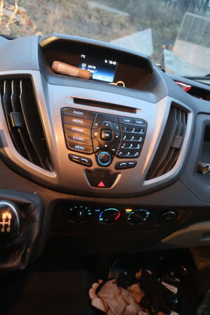 Varebil FORD TRANSIT, 2.0 Tdci (170hk) Double Kabine Rwd Manuel