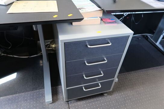 El. hæve/sænke skrivebord uden indhold med skuffemodul