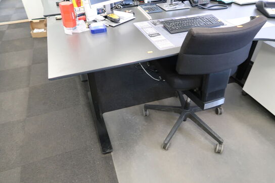 El. hæve/sænke skrivebord uden indhold med kontorsto og skuffemodul