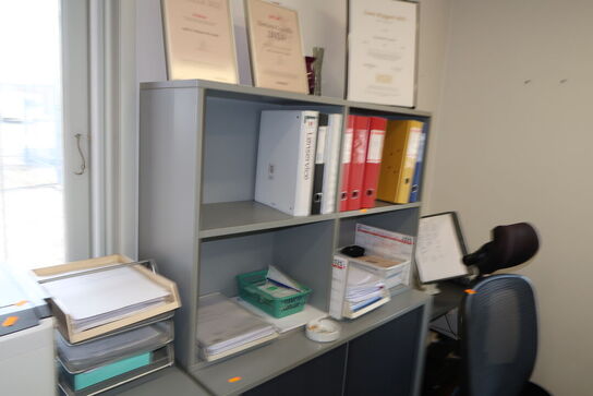 3 stk. skabe/jalousiskabe uden indhold