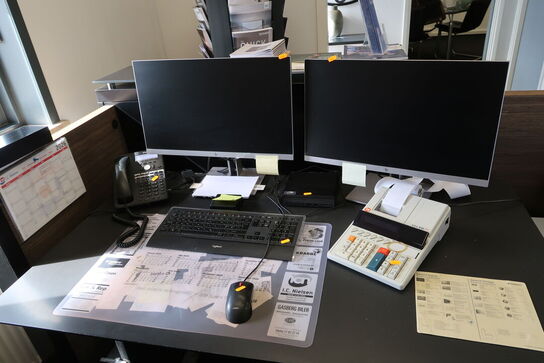 2 stk. computerskærme HP 24 FW, tastatur, mus, lommeregner m.m.