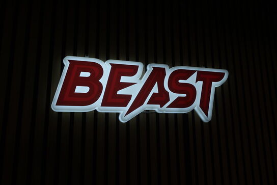 LED-skilt BEAST
