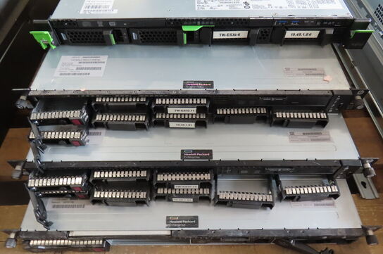 4 stk. Servere (FRAGT IKKE MULIG)