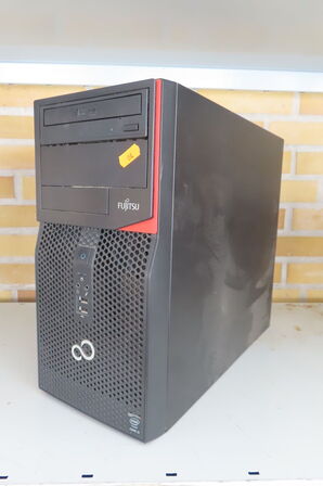 Stationær computer FUJITSU P420 E85+