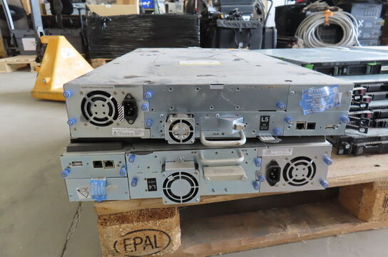 2 stk. UPS IBM (FRAGT IKKE MULIG)